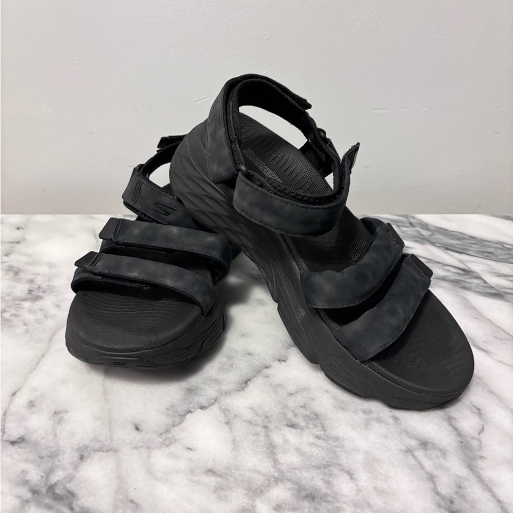 Sketchers platform sandal